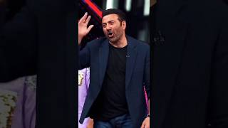 Sunny Deol With Sunil Setty On Stage Dancing Song Main Nikla O Gaddi Le Ke