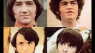 Watch Monkees Listen To The Band video