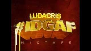 Watch Ludacris Shes A Trip video