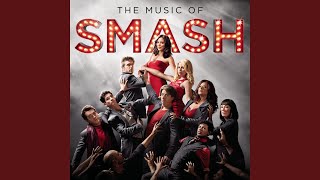 Watch Smash Cast Shake It Out video