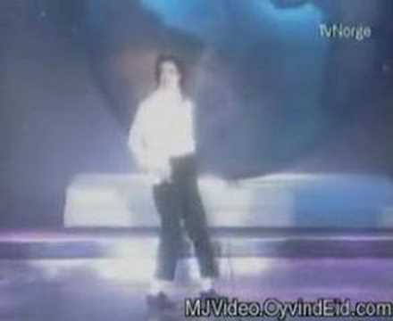 michael jackson (best dance moves ever)