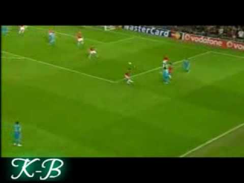 Lionel Messi owns Cristiano lionel messi and cristiano ronaldo 2011. Lionel Messi owns Cristiano