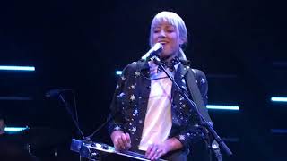 Larkin Poe Bleach Blonde Bottle Bluesabowery Ballroom Larkin Poe Bleach Blonde Bottle Bluesabowery Ballroom