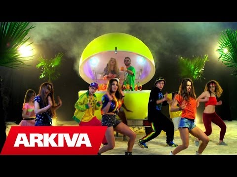 Dhurata Dora