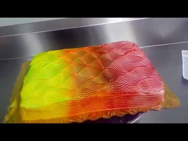 Color Changing Cake Will Mesmerize You - Video