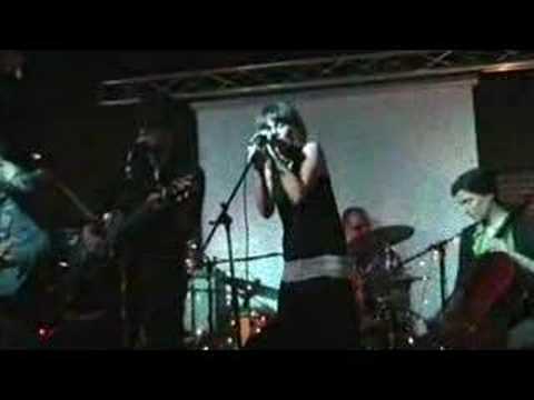 We Fall (featuring Lara Martelli) Video