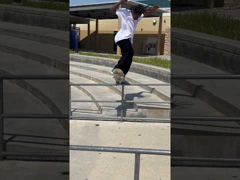 Anderson Stevie INSANE Switch Trick🐺 #skateboarding #skate #skateboardingtrick