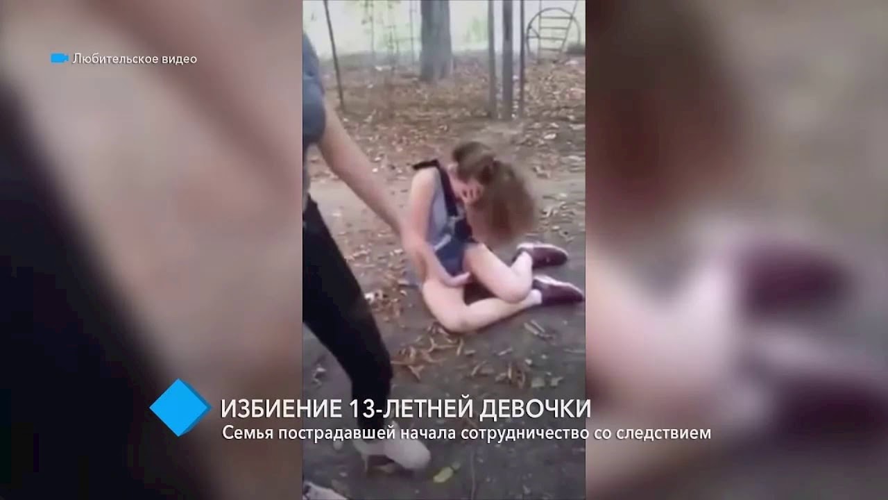 Трахает и снимает на видео