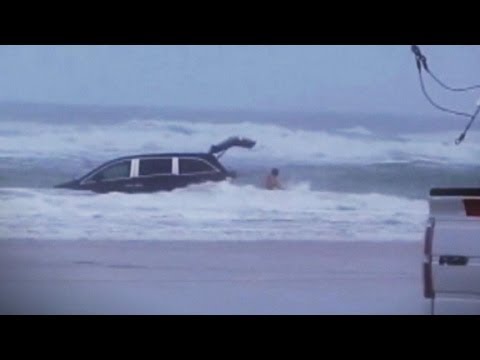 Kids Screamed as Mom Drove Van into Ocean, Rescuers Say | Nightline | ABC News