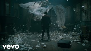 Watch Eminem River feat Ed Sheeran video