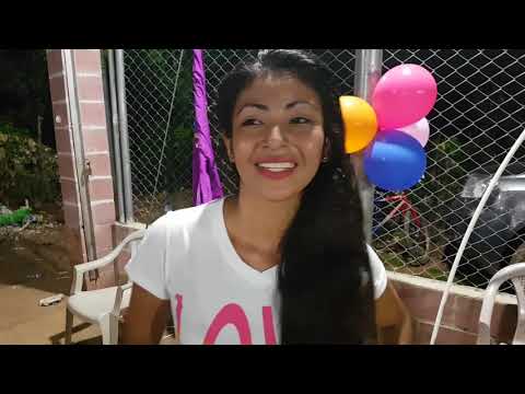 LAS CHICAS GO HACEN HABLAR A JULIO DE EL SALVADOR 4K