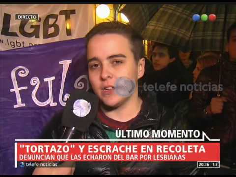 escandalo en el tren mitre: un guardia quiso bajar a dos chicas por besarse escandalo en el tren mitre: un guardia quiso bajar a dos chicas por besarse