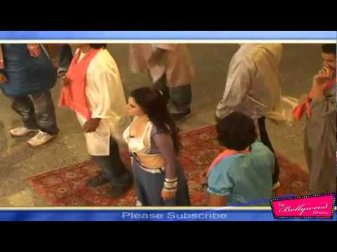 BHOJPURI FILM ANDHA KANUN ITEM NUMBER WITH SAMBHAVNA SETH 01...