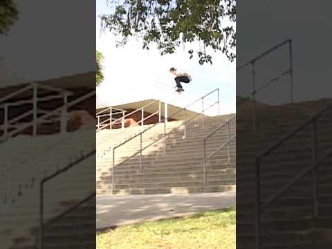 Jaws VS 21 Stairs 👀