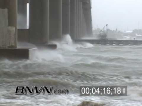 Hurricane Frances Video, Fort Pierce, FL and Hutchinson Island, FL Part 8