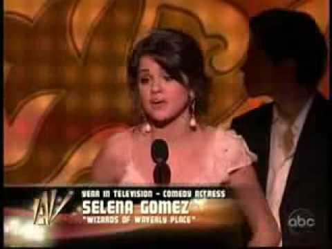 Selena Gomez accepting her Alma Awards