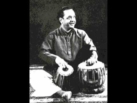 Ustad Allah Rakha and Ustad Zakir Hussain-Drut Ektaal