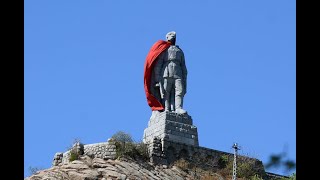 Болгария: НАЗЛО вандалам! Стоит над горою Алёша.