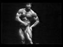 Bodybuilder Frank Zane - Mr Olympia posing