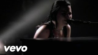 Watch Evanescence Thoughtless video