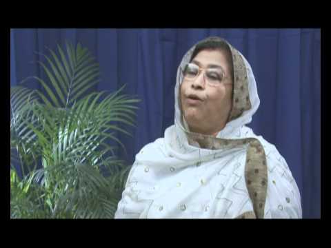 Former Principal of Viqarunnisa Noon School and College Hamida...