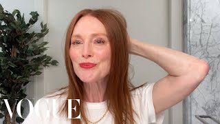 Julianne Moore’s Guide to Flattering Makeup for Redheads | Beauty Secrets | Vogu
