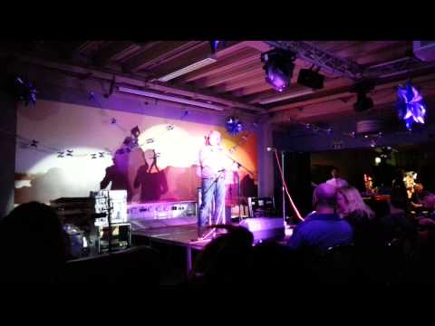Mundiya tu bach ke rahi - Deepak