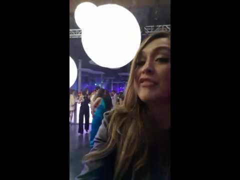 Daniela Carpio nos saluda desde el after party de los Latin Billborad