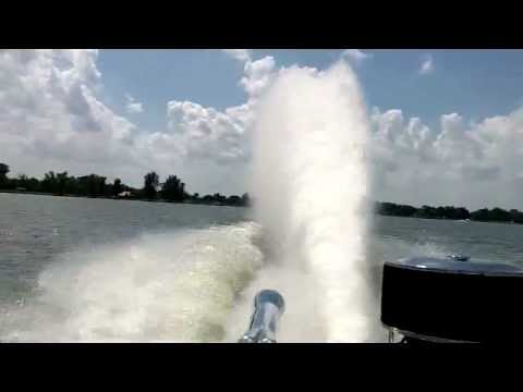 80 MPH Jet Boat with a 250' Roostertail