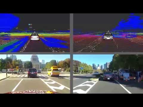 東京都内（皇居周辺）での、自動運転技術実験車の走行シーン