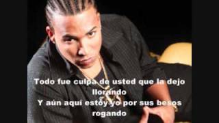 Watch Don Omar Ayer La Vi video