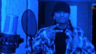 Watch Hard Hitta Hold On Me video