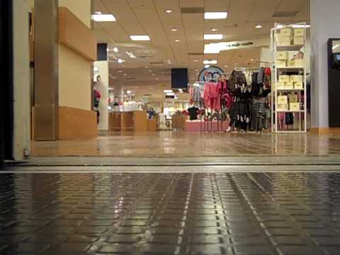 ... Elevator at Bloomingdale's at Walt Whitman Shops in Huntington Station ... Elevator at Bloomingdale's at Walt Whitman Shops in Huntington Station