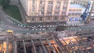 Видео Провал Грунта На Балтийской Ул. Москва 02.06.2011 от LegalStroyka, Балтийская улица, Москва, Россия