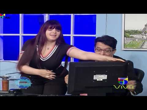 Mi Secretaria Dominicana El Show de la Comedia