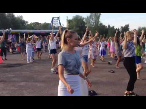 Монохром (схемы для вышивки) Модульное оригами «Миньон» Последовательность сборки модульного оригами