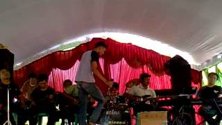 zipper - berkelana ( rhoma irama)