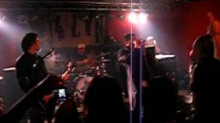 Watch 4lyn Worlds Gone Crazy video