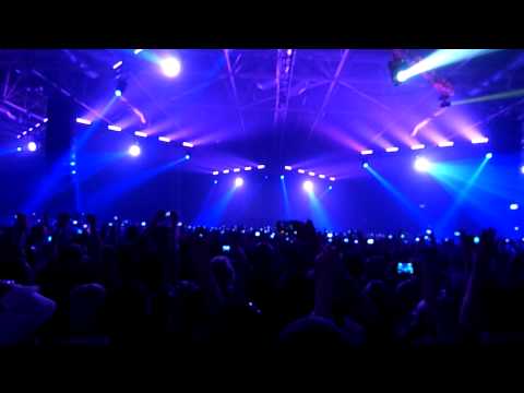 Trance Energy 2010: Armin van Buuren (Broadcast from New York) Part 1 - Faithless Not Going Home