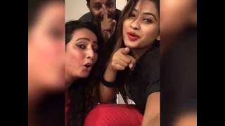 Piumi Hansamali Singing Song With Fun