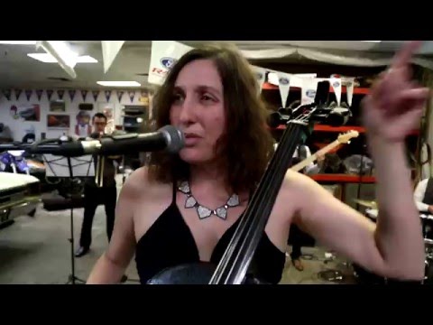 Dirty Cello - Crossroads by Robert Johnson