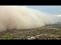 Una tormenta de arena sobre la ciudad de Phoenix, en Arizona