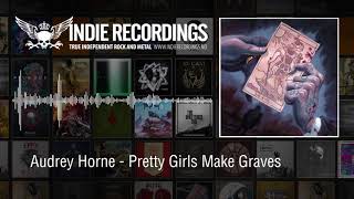 Watch Audrey Horne Pretty Girls Make Graves video