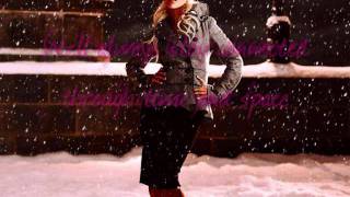 Watch Christina Aguilera Little Dreamer video