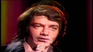 Watch Neil Diamond Mothers And Daughters Fathers And Sons video