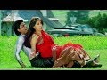 Juhi Chawla and Shahrukh Khan enjoying the best moment.mp4 | By Hottest And Funniest Videos ❤