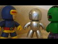 Superhero Muggs Special: Christmas 2009