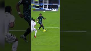 xB4Vqbcnmes Video Image