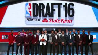 Vorw Show Nba Draft Suits, Sunburn Story, Fan Mail