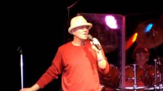 Watch Sawyer Brown Hallelujah He Is Born video